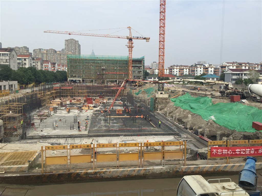 1号楼1区、2区现场进度.JPG