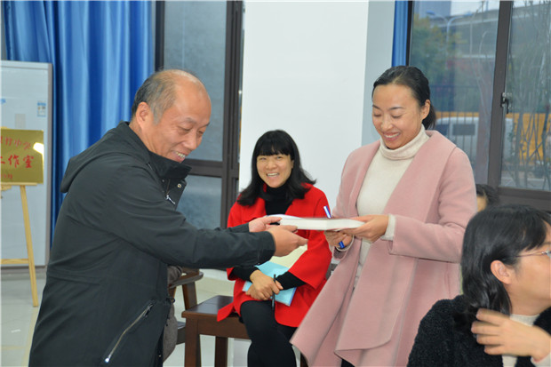 {EFBC858E-F444-52E2-618C-B34A0E8AF137}.jpg {EFBC858E-F444-52E2-618C-B34A0E8AF137}.jpg